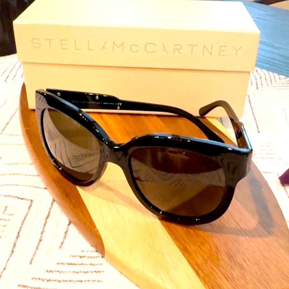 STELLA MCCARTNEY Sunglasses